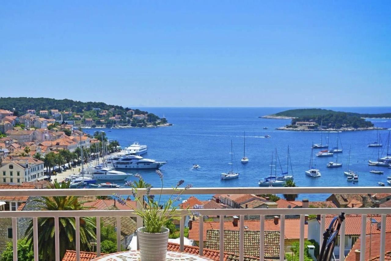 Anatota Hvar Hvar Town
